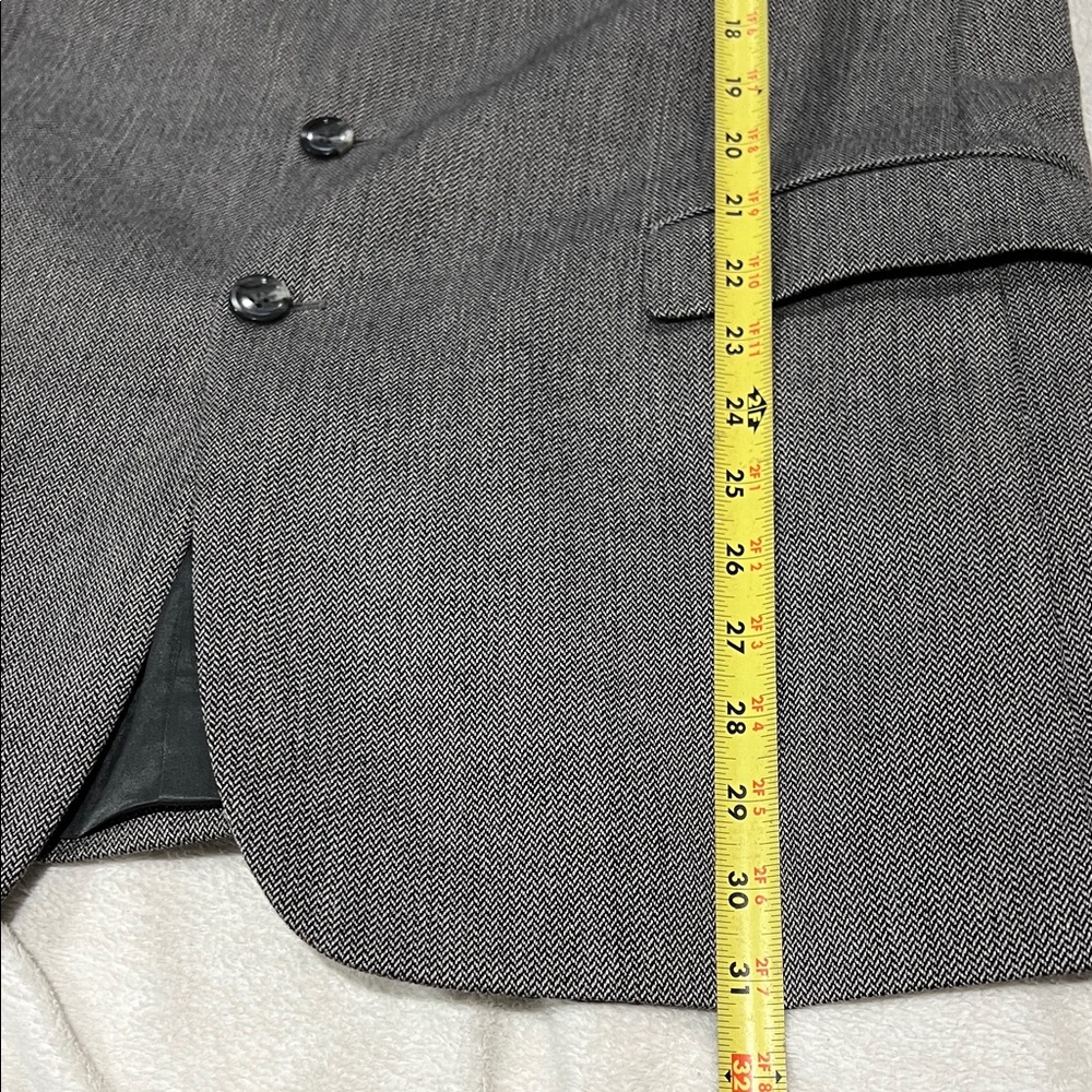 Stafford Charcoal Men's Wool and Cashmere 3 Button Blazer Sz 44R - Picture 9 of 11